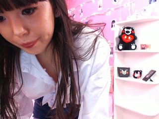 Live sex webcam photo for PinaChen #177983885