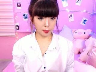 Live sex webcam photo for PinaChen #178558585