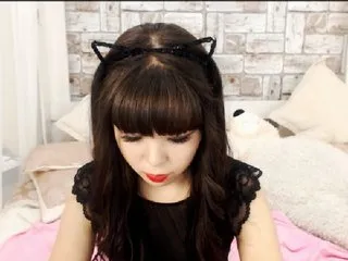 Live sex webcam photo for PinaChen #186089745