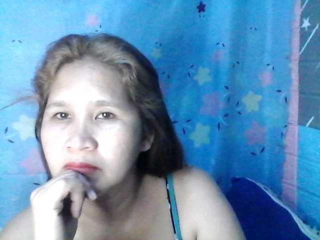 Live sex webcam photo for PinayMom30 #272573238