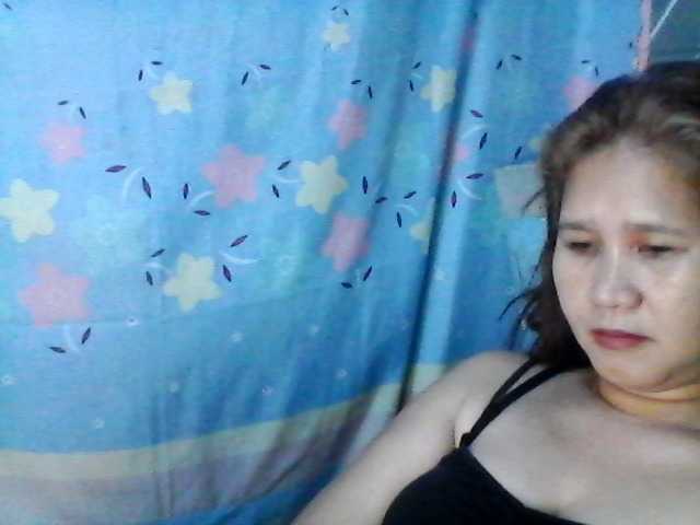 Live sex webcam photo for PinayMom30 #272590668