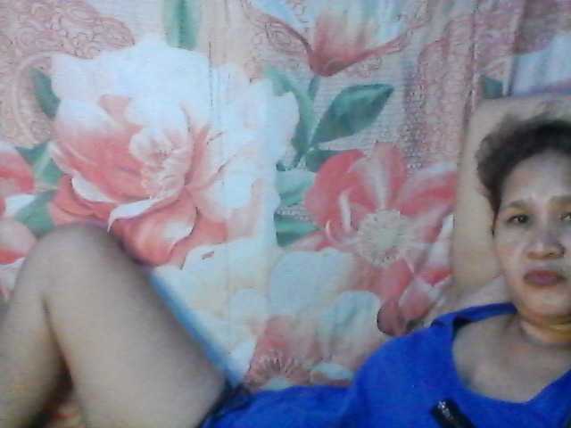 Live sex webcam photo for PinayMom30 #273508595