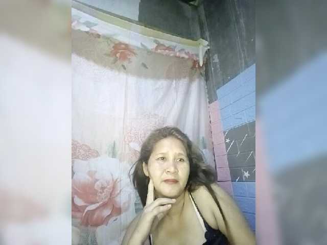 Live sex webcam photo for PinayMom30 #273681549