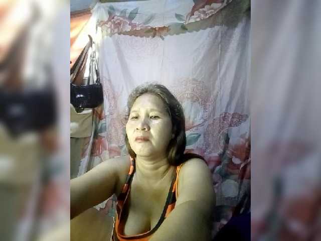 Live sex webcam photo for PinayMom30 #273725640