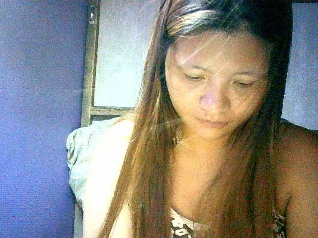 Live sex webcam photo for Pinaymomm12345 #278042835
