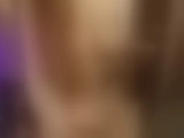 Live sex webcam photo for Pink-Donut #294270997