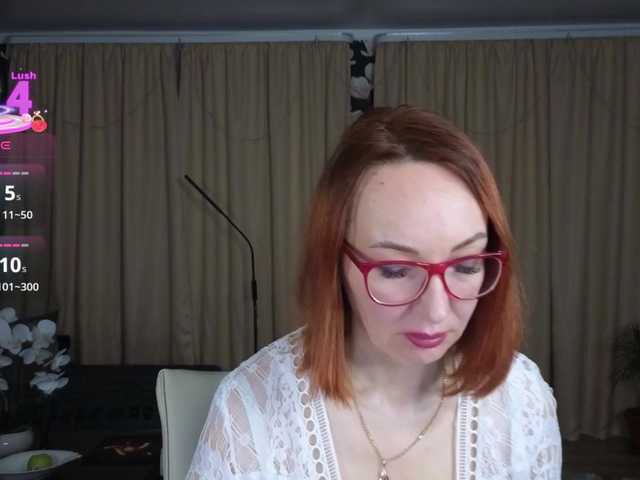 Live sex webcam photo for Pink-Lips #290873330
