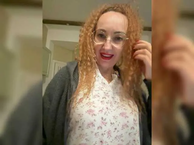 Live sex webcam photo for Pink-Lips #292245248