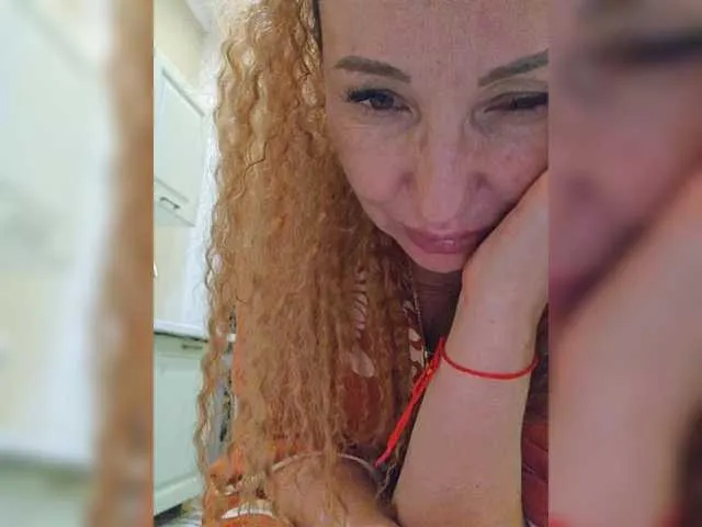 Live sex webcam photo for Pink-Lips #292311958