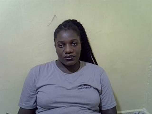 Live sex webcam photo for Pink-pussy #277085237