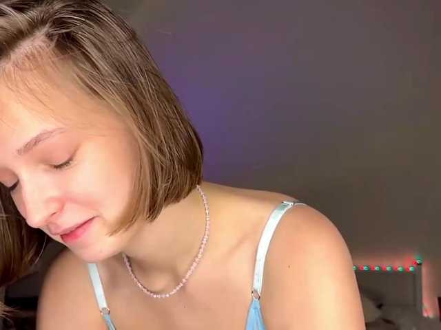 Live sex webcam photo for PinkCoral #276526601