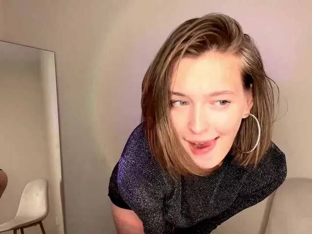 Live sex webcam photo for PinkCoral #276706865