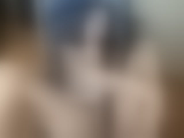 Live sex webcam photo for PinkDolly18 #294242672