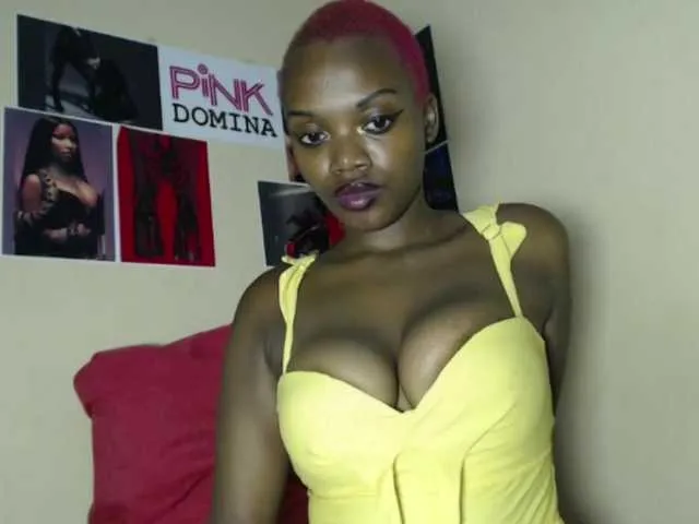 Live sex webcam photo for PinkDomina01 #292321113