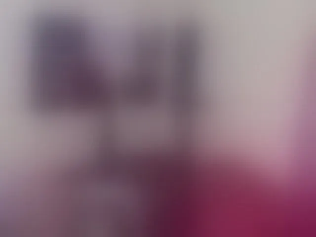 Live sex webcam photo for PinkDomina01 #293017970