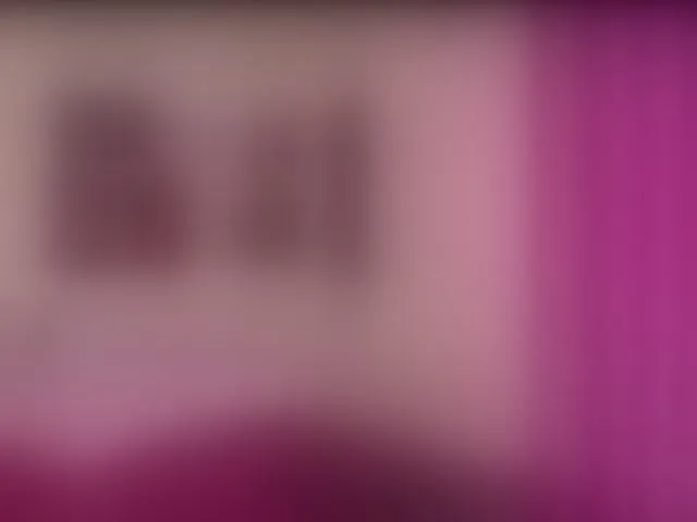 Live sex webcam photo for PinkDomina01 #293026405