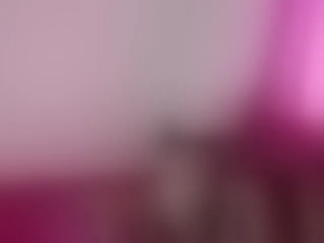 Live sex webcam photo for PinkDomina01 #293212800