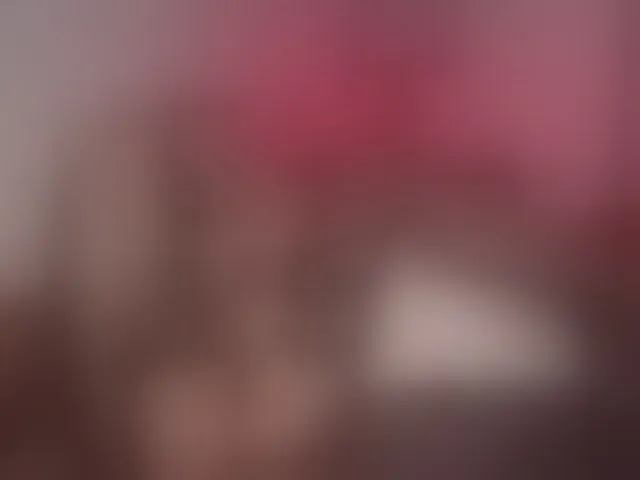 Live sex webcam photo for PinkFoxya #292941361