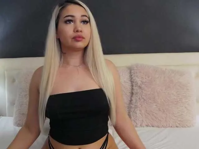 Live sex webcam photo for PinkYasmin #290662950