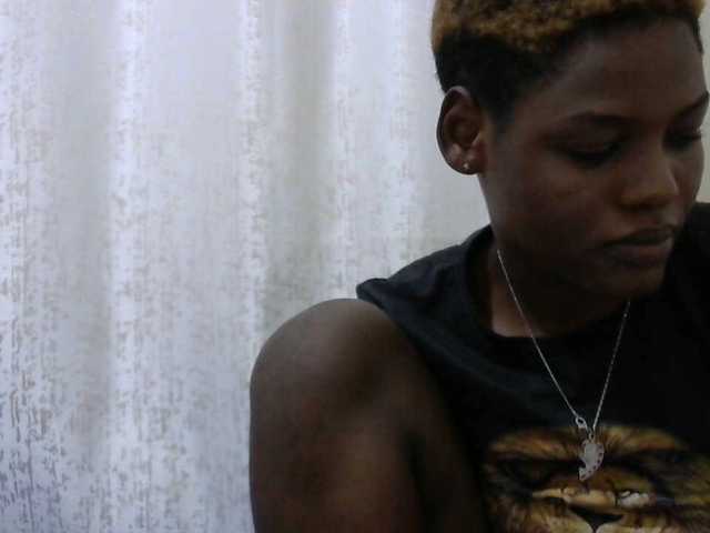 Live sex webcam photo for Pinkiec #290910094