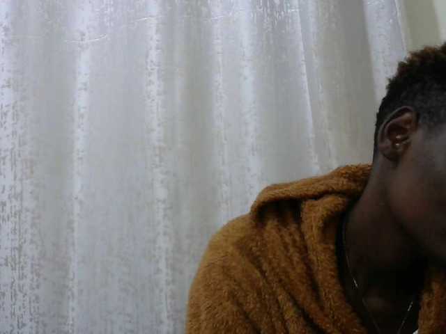 Live sex webcam photo for Pinkiec #291037429