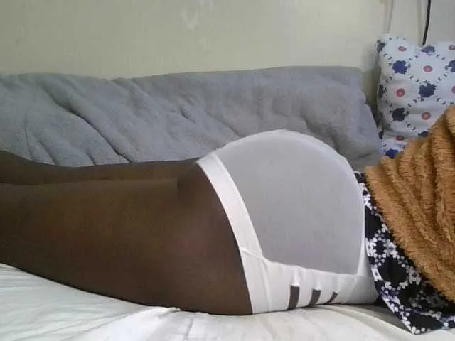 Live sex webcam photo for Pinkiec #293291097