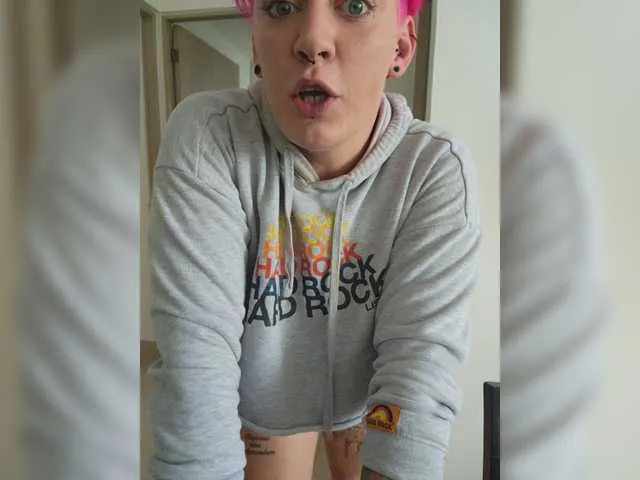 Live sex webcam photo for Pinkthehawk #273614774