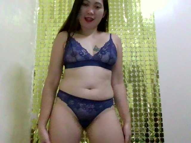 Live sex webcam photo for Pinky121 #290425285