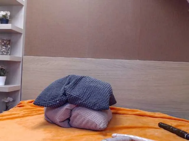 Live sex webcam photo for PinkySmithxXx #275719535