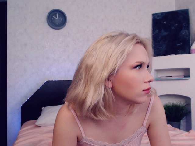 Live sex webcam photo for PiperAmbroser #272092319