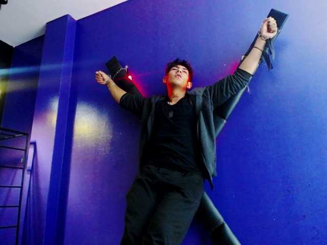 Live sex webcam photo for Piperr- #277715534