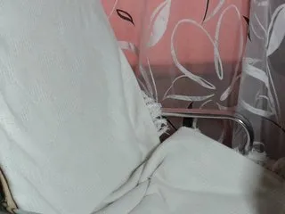 Live sex webcam photo for Pirojulia #194004151