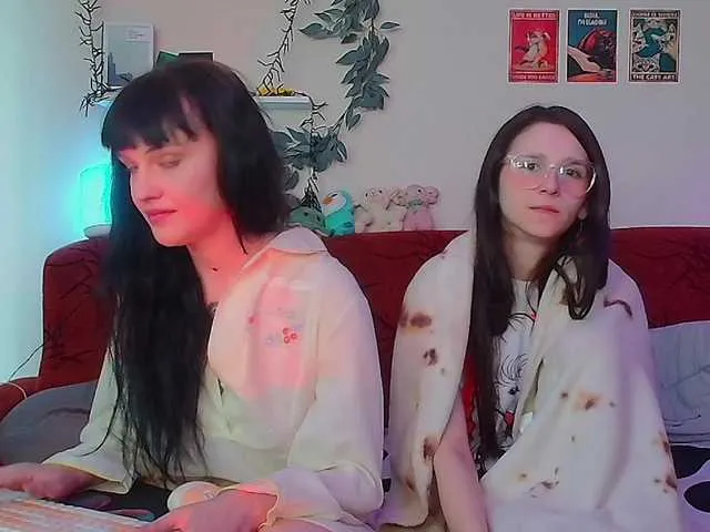 Live sex webcam photo for Pizda-Drozda #289325348