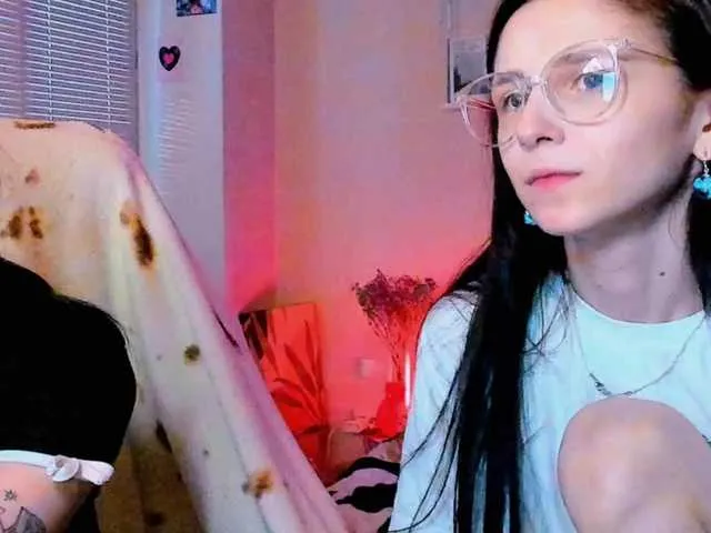 Live sex webcam photo for Pizda-Drozda #290385845