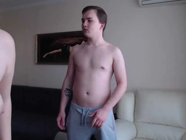 Live sex webcam photo for PlainHuman19 #272512075