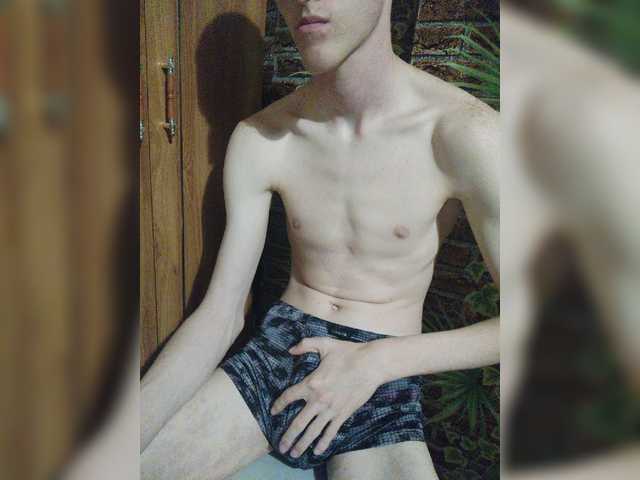 Live sex webcam photo for Planetaa #275634401