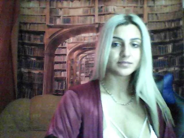 Live sex webcam photo for PlayfulNicole #273072476