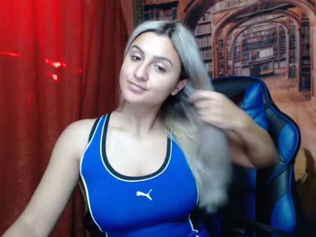 Live sex webcam photo for PlayfulNicole #273252389