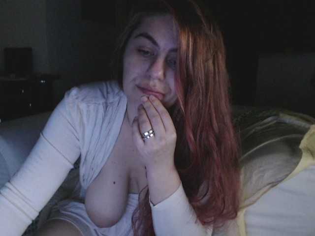 Live sex webcam photo for PlayfulSamira #271844167