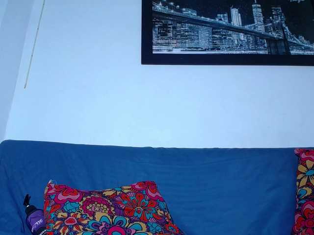 Live sex webcam photo for Pleassing-ebonny #290630358