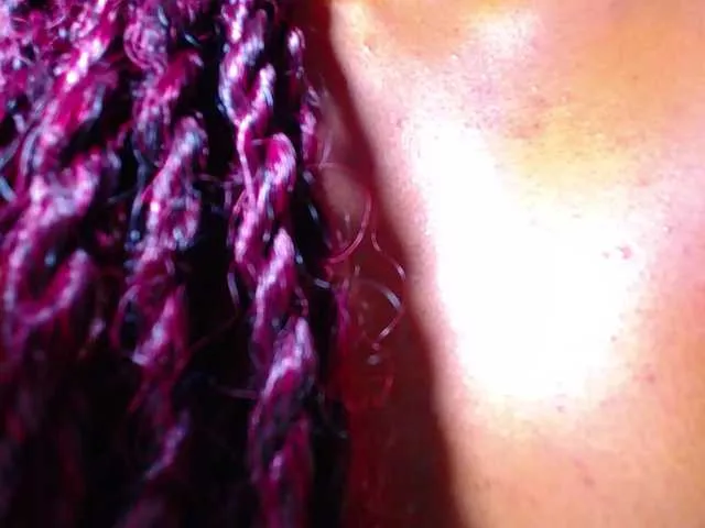 Live sex webcam photo for Pleassing-ebonny #290637358