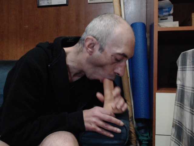 Live sex webcam photo for Plinka #277034064