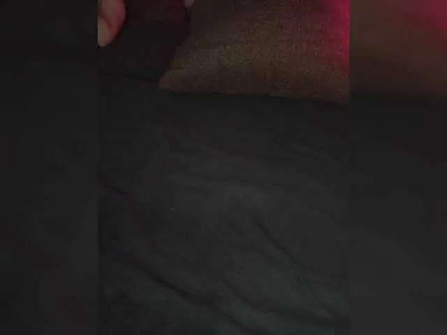 Live sex webcam photo for Plohishi2 #291304418