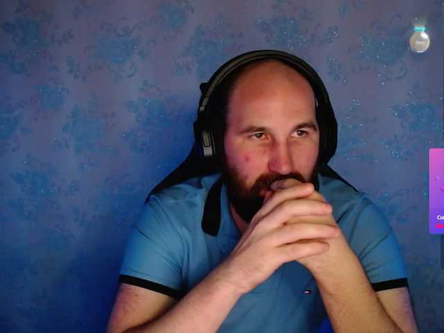 Live sex webcam photo for PoPaDoSiK-Mod #290185720