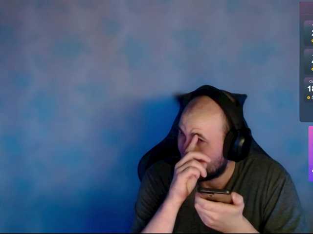 Live sex webcam photo for PoPaDoSiK-Mod #290704439