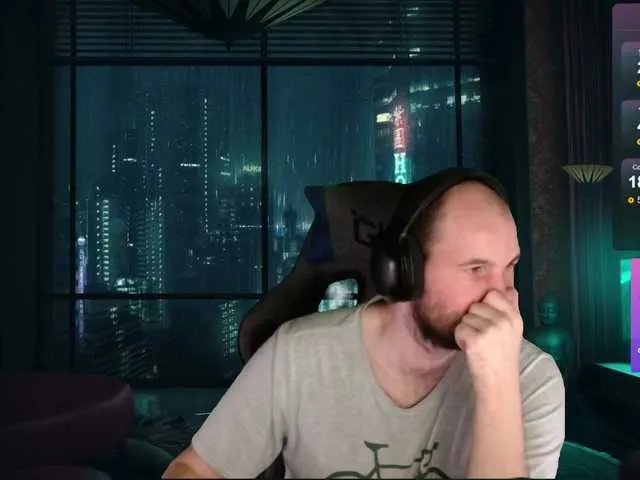 Live sex webcam photo for PoPaDoSiK-Mod #290846475