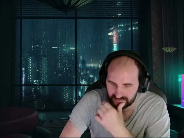 Live sex webcam photo for PoPaDoSiK-Mod #290956821