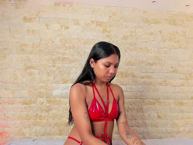 Live sex webcam photo for PocahontasPow #292113940