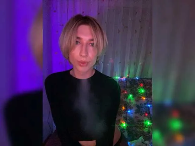 Live sex webcam photo for Pochtigay #276749100