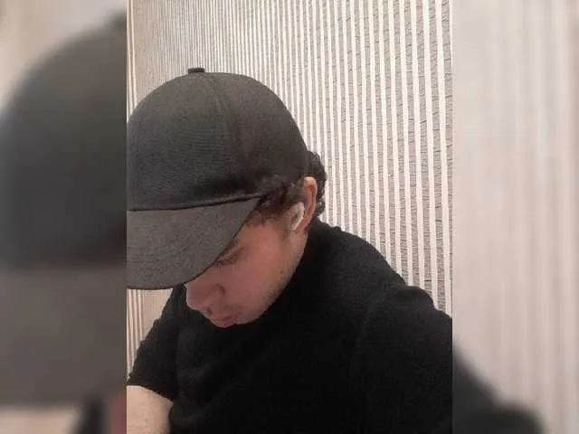 Live sex webcam photo for Pofosssss #277407229